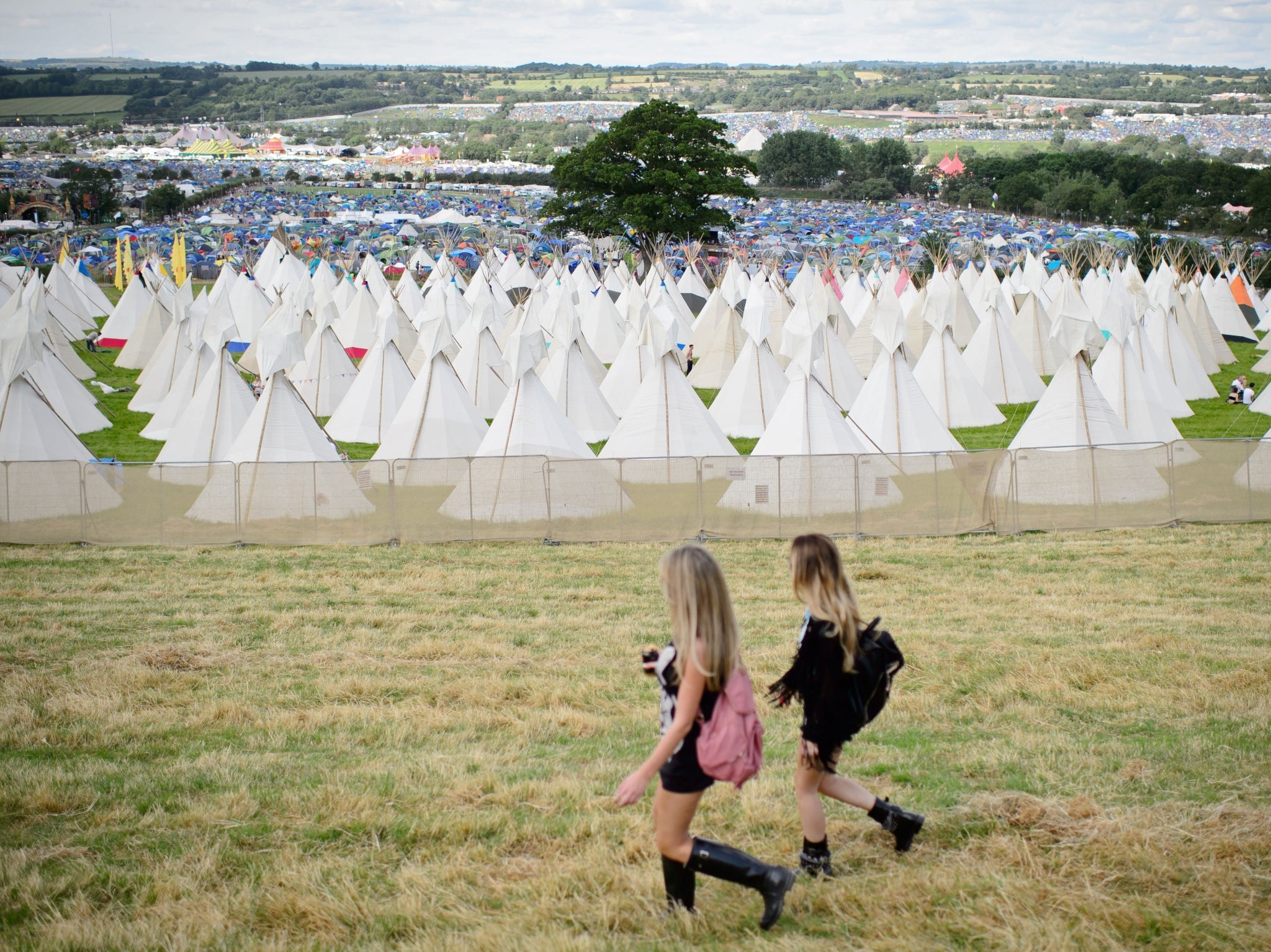 Glastonbury pre erected outlet tents